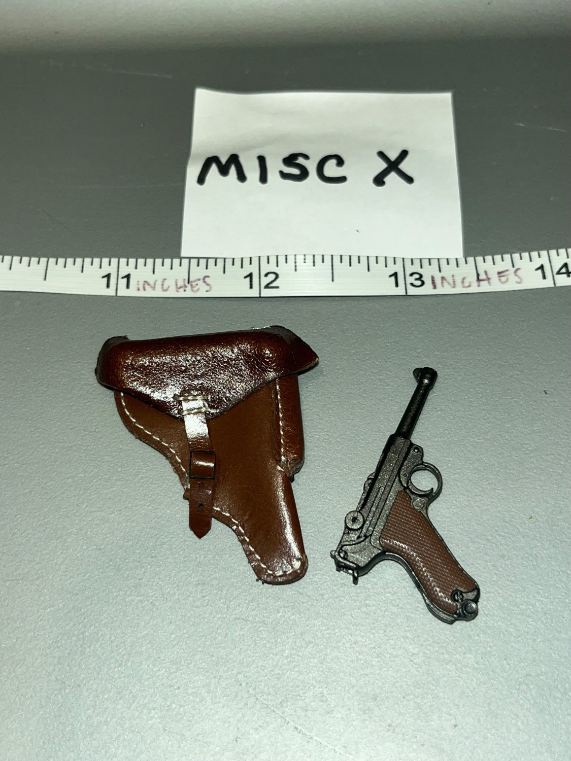 1/6 Scale WWII German Luger P08 Pistol with Holster - UD9059 1/6 WWII Hermann Goring Division Tunisia 1943 Ujindou MISC X