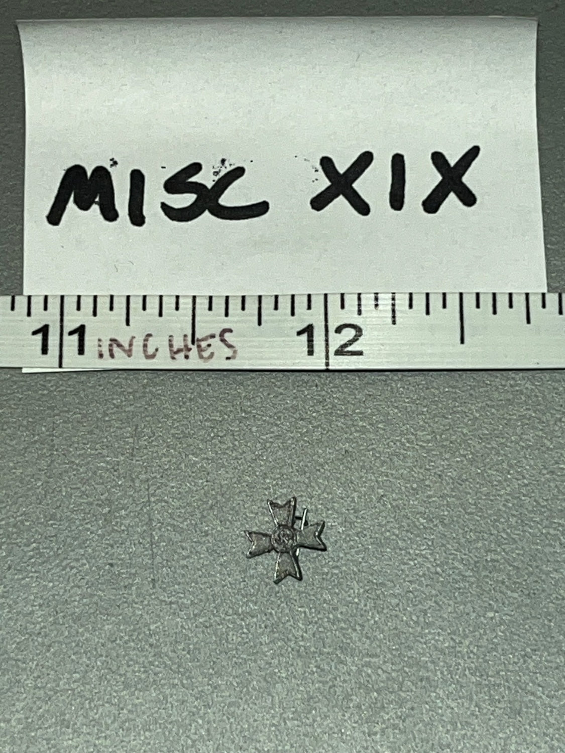 1/6 Scale WWII German Iron Cross Miniature Lapel Pin - Inglourious Bastards  Hans "Landa" Figure UD9053 UJINDOU MISC XIX