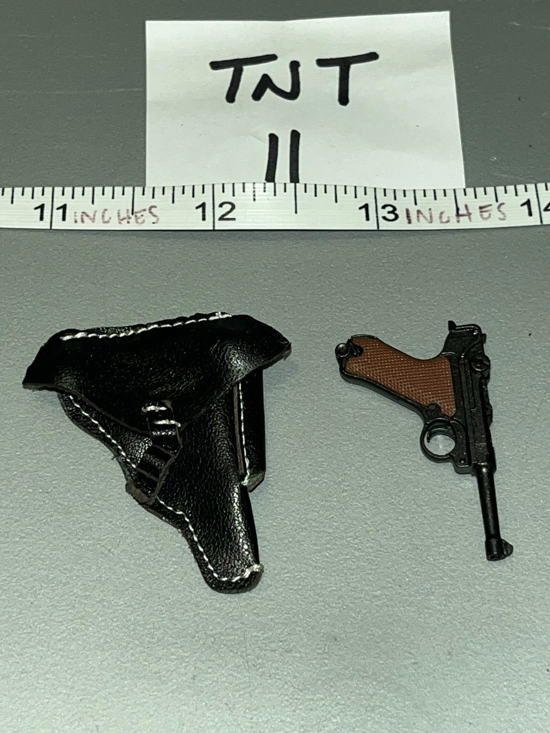 1/6 Scale WWII German Luger P08 Pistol with Holster - UD9057 The Iron Heel - Schutzpolizei (Warsaw 1944) Ujindou TNT 11