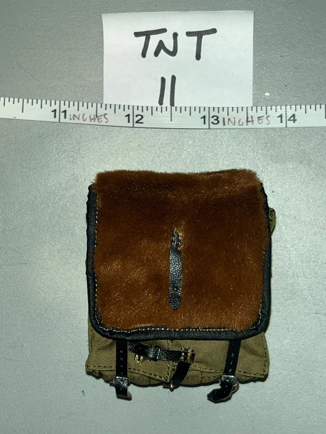 1/6 Scale WWII German Fur Flap Backpack - UD9057 The Iron Heel - Schutzpolizei (Warsaw 1944) Ujindou TNT 11