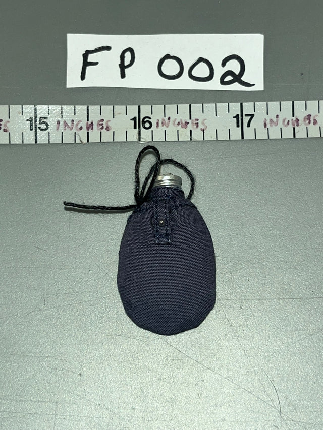 1/6 Scale Modern Era US Military Canteen with Cover - WWII Russian Soviet Naval Infantry - FP021 Facepool FP 002