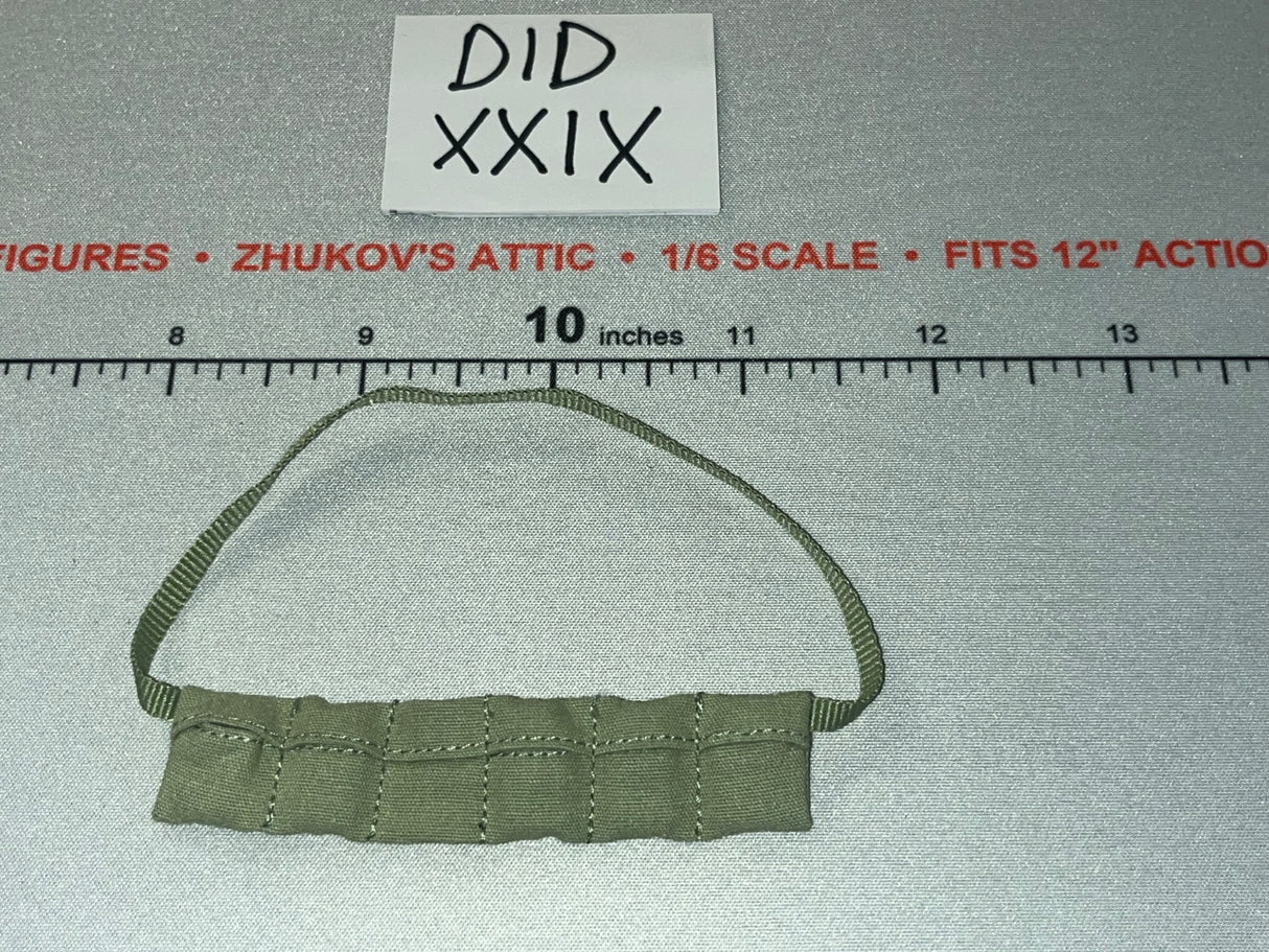 1/6 Scale WWII US Ammunition Pouches - 1/6 WWII US 2nd Ranger Battalion Medic Wade DID A80189