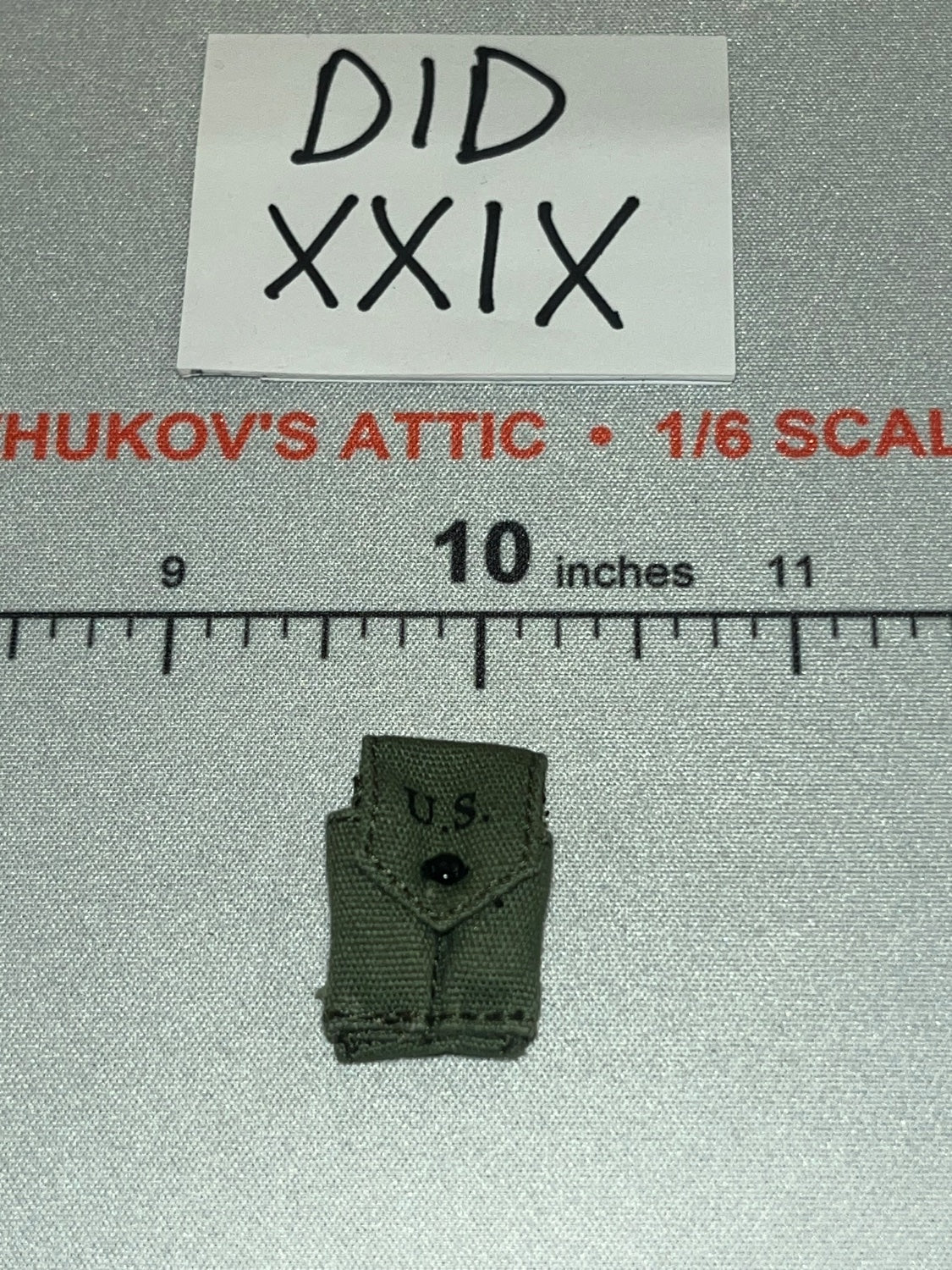 1/6 Scale WWII US Ammunition Pouches - V80184 1/6 Vietnam War U.S. Army – Colonel James DID