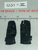1/6 Scale WWII German Combat Gloves Pair - Infantry in Wachmantel Leningrad 1943 - UD9062 UJINDOU