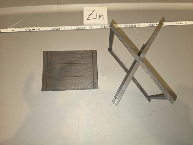 1/6 Scale WWII US Folding Table with Plank Top - Zin