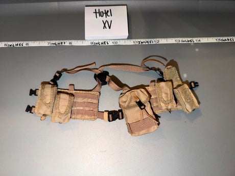 1/6 Scale Modern Era Desert Tan Chest Rig Harness with Pouches - Hotel XV