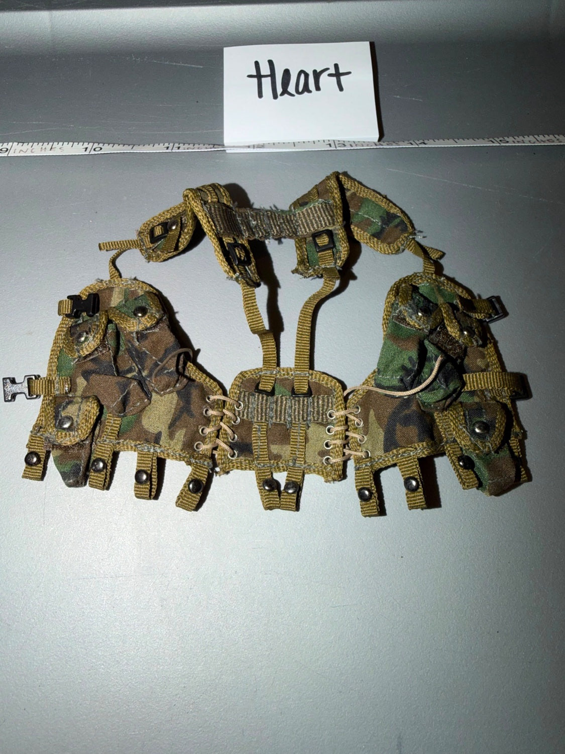 1/6 Scale Modern US Woodland Camo Chest Rig - Heart