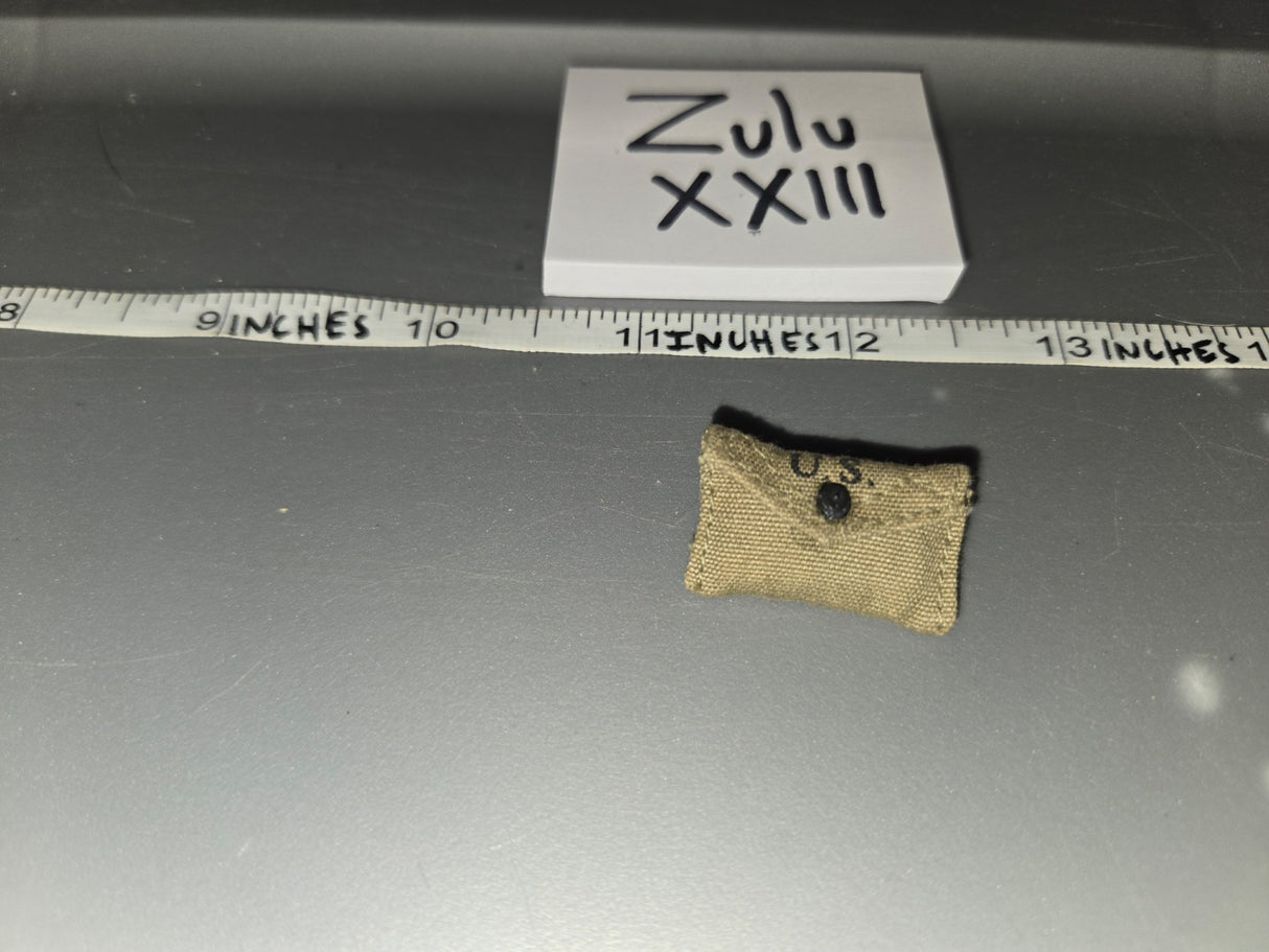 1/6 Scale WWII US First Aid Pouch