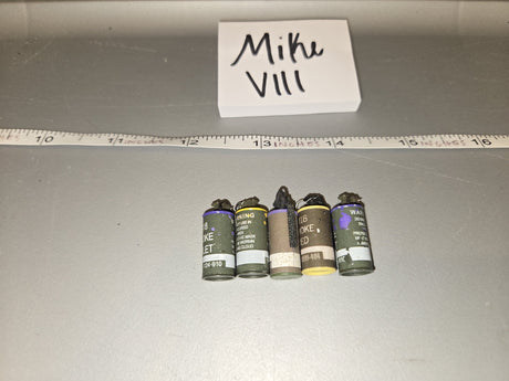 1/6 Scale Vietnam US M18 Smoke Grenade Set - Mike VIII