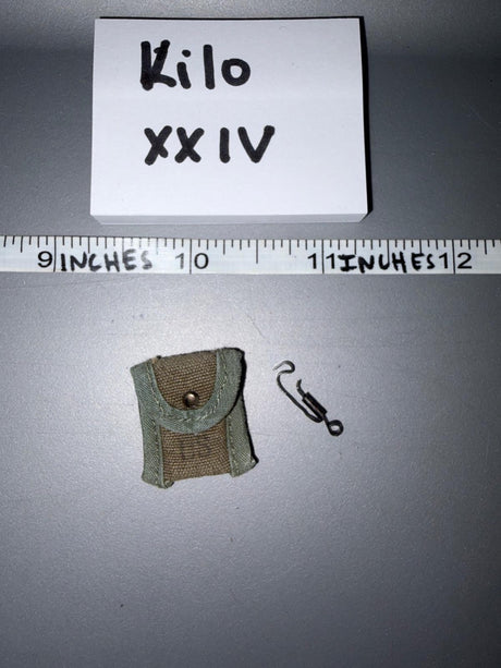 1/6 Scale WWII US Compass Pouch