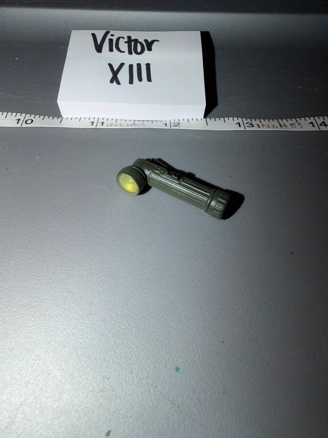 1/6 Scale Vietnam Era US Army Right Angle Flashlight