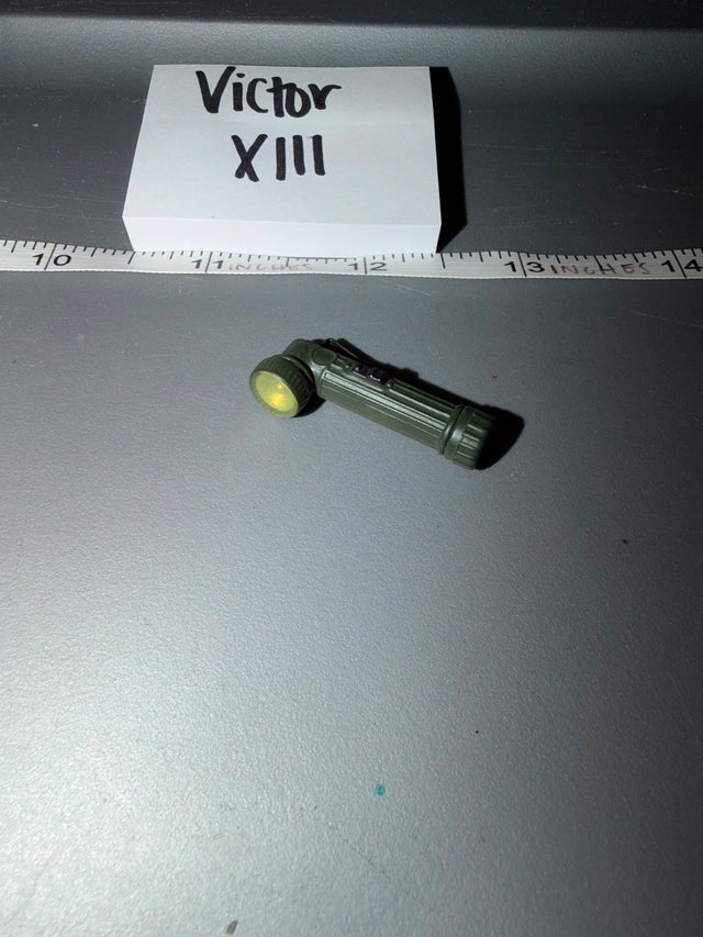 1/6 Scale Vietnam Era US Army Right Angle Flashlight