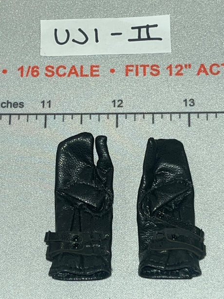 1/6 Scale WWII German Winger Gloves - Infantry in Wachmantel Leningrad 1943 - UD9062 UJINDOU