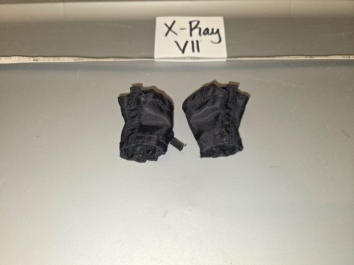 1/6 Scale Modern Era Black Fingerless Gloves - X-Ray VII