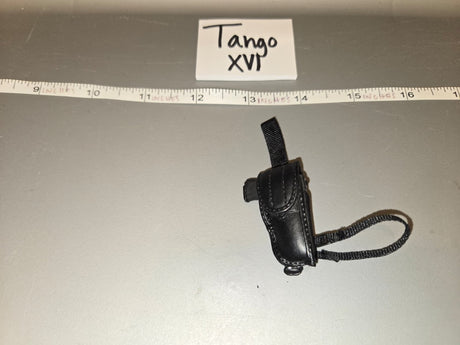 1/6 Scale Modern Era US Pistol and Belt Holster - Tango XVI