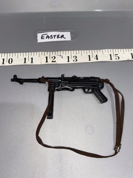 1:6 WWII German Metal MP-40