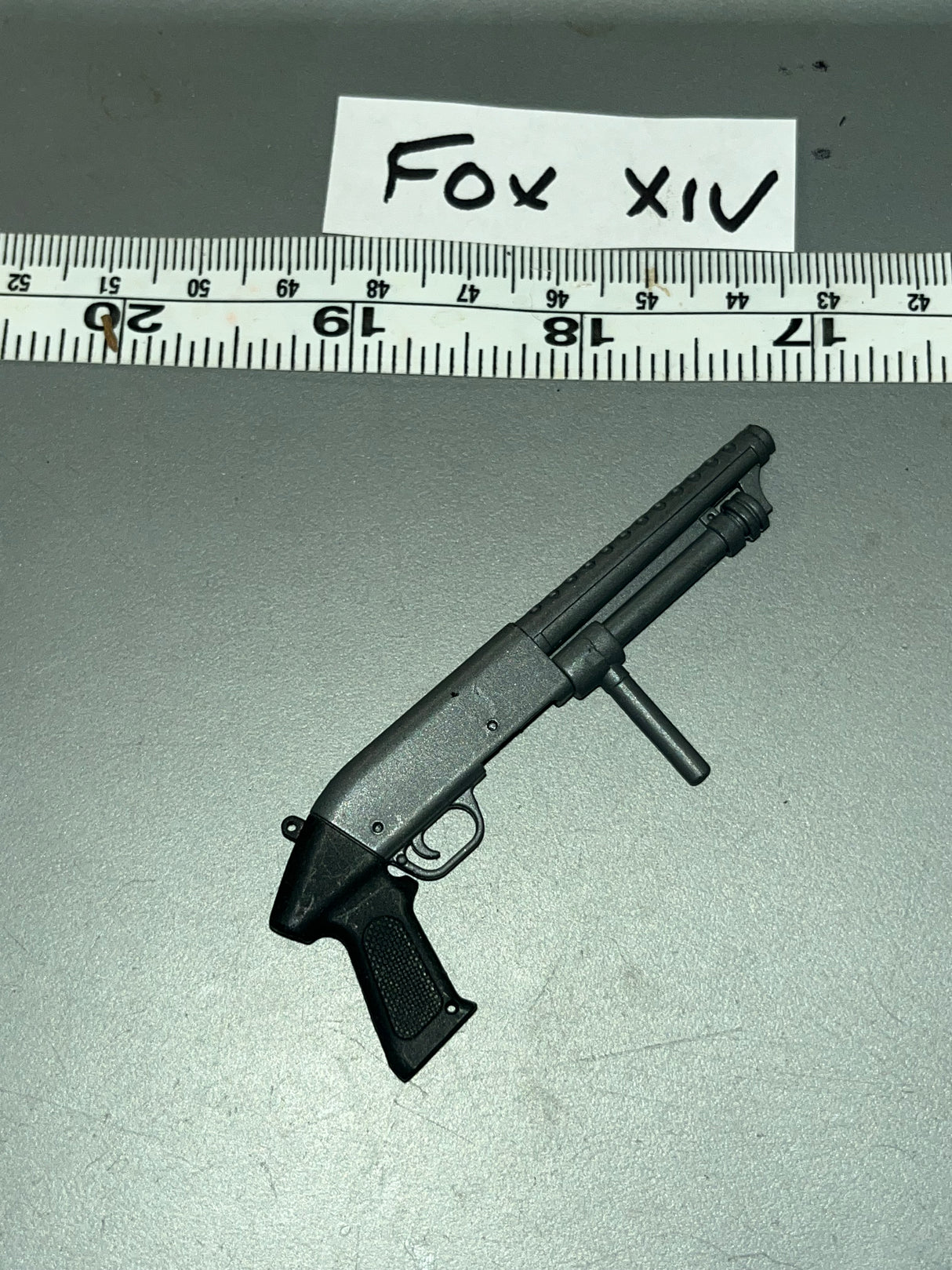 1/6 Scale Modern Era Shotgun