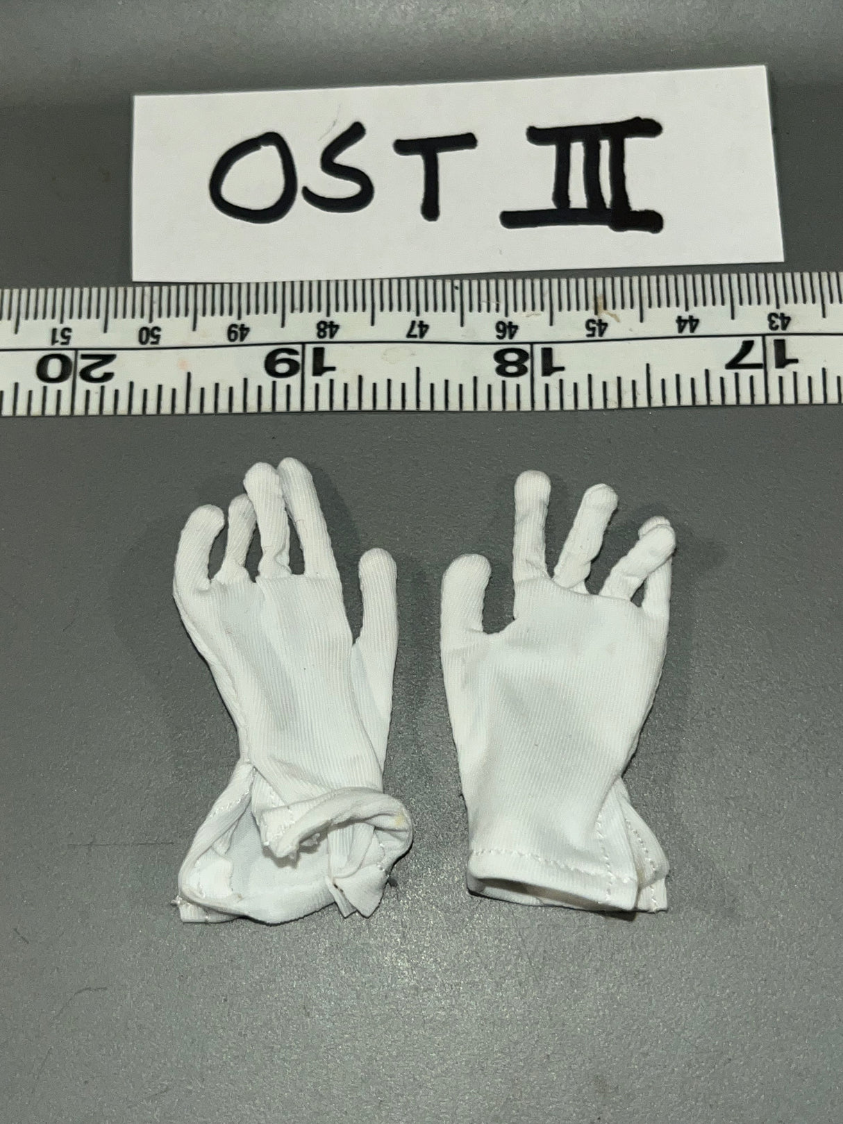 1/6 Scale Napoleonic French  White Gloves - Brown Art 106146