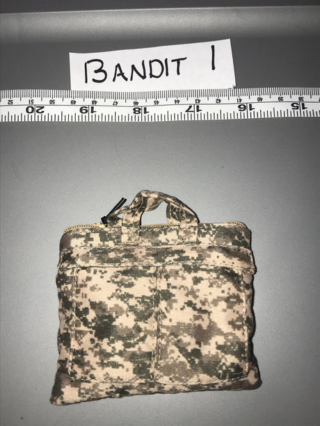 1/6 Scale Modern ACU Tanker Pilot Helmet Bag - Bandit Joe