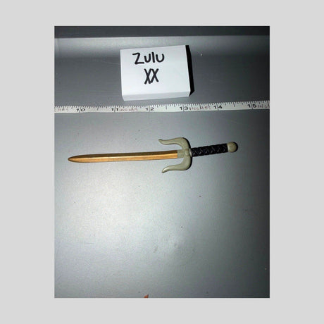 1/6 Scale Medieval Fantasy Ninja Sai Knife