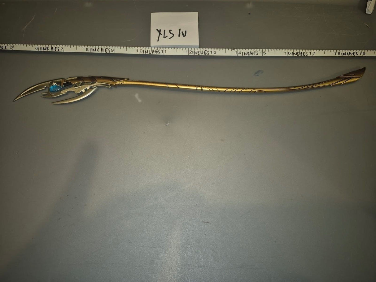 1/6 Scale Medieval Fantasy Spear with Gem - Marvel Loki Hot Toys
