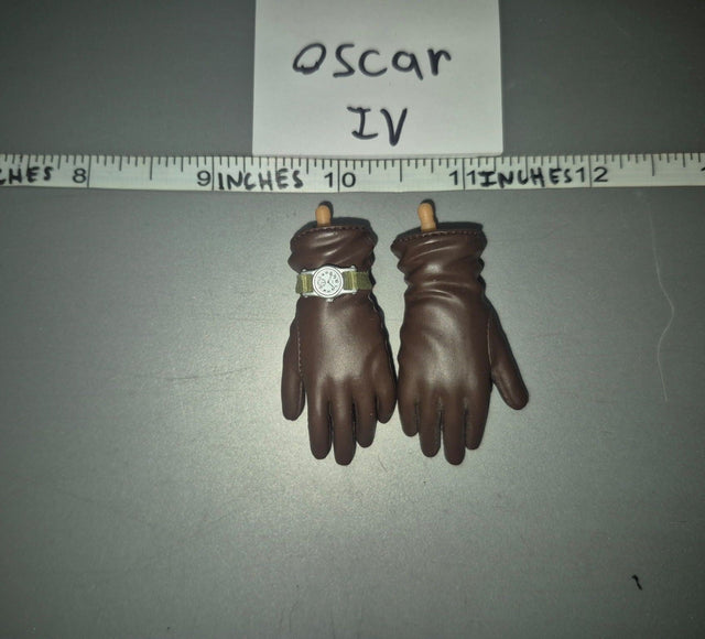 1/6 Scale WWII German Gloves with Watch - Dragon