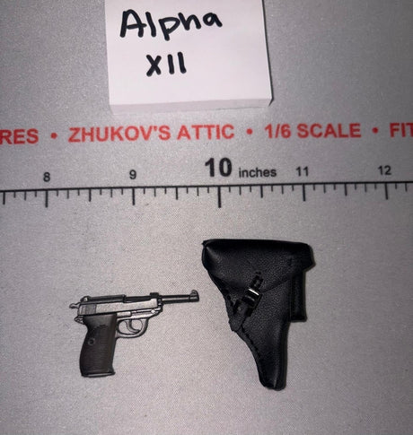 1/6 Scale WWII German Pistol and Holster - DID