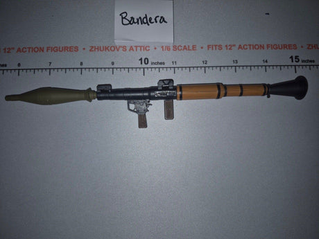 1/6 Scale Modern Era Russian RPG-7 Antitank Rocket Launcher with Warhead