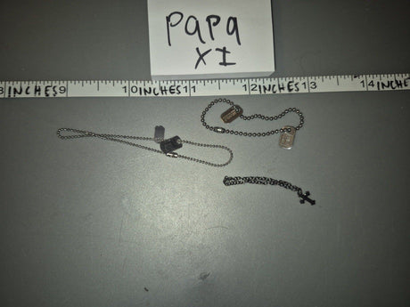 1/6 Scale WWII US Vietnam Dog Tags and Cross Necklace Set