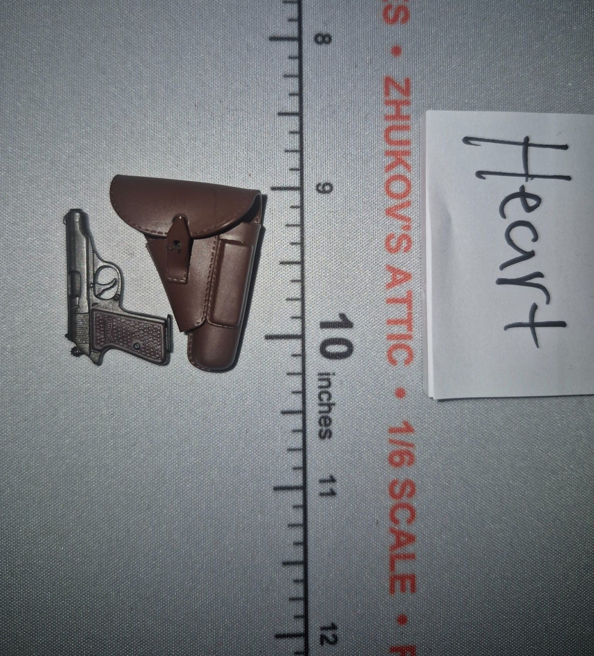 1/6 Scale WWII German Pistol and Holster Set - Dragon