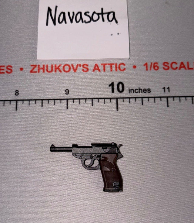 1/6 Scale WWII German Walther P38 Pistol - Dragon
