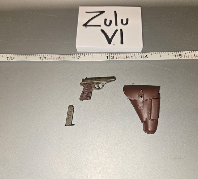 1/6 Scale WWII German Pistol and Holster - Dragon