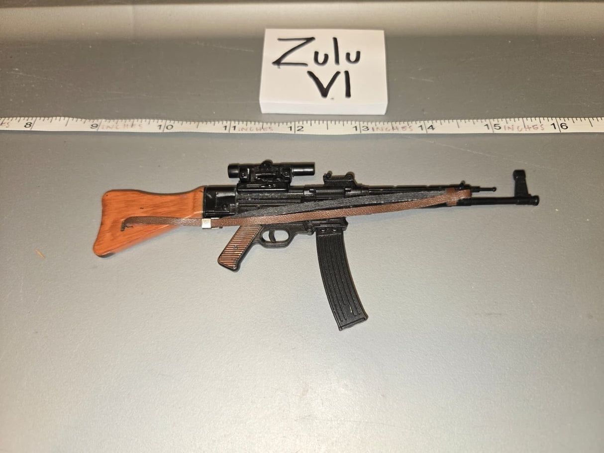 1/6 Scale WWII German MP-44 Assault Rifle with Scope