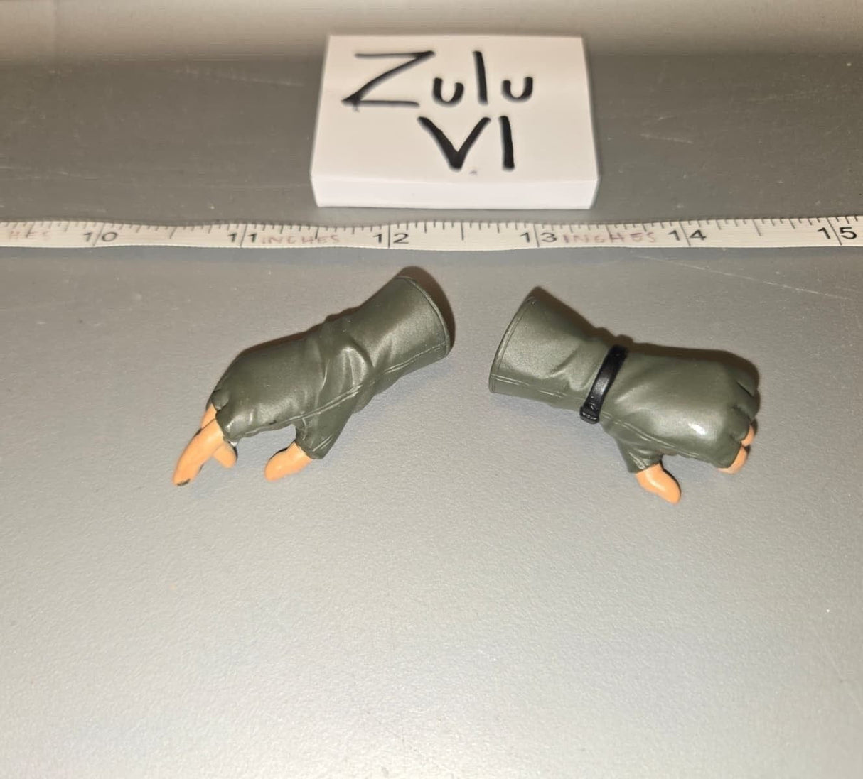 1/6 Scale Modern Era Olive Drab Fingerless Gloves Set