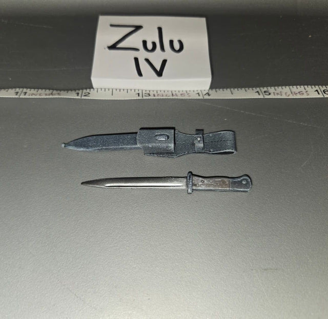 1/6 Scale WWII German Bayonet and Scabbard - Dragon