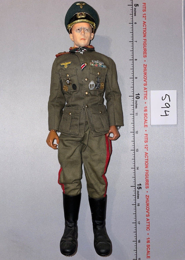 1/6 Scale WWII German Army General Dressed Figure - Dragon