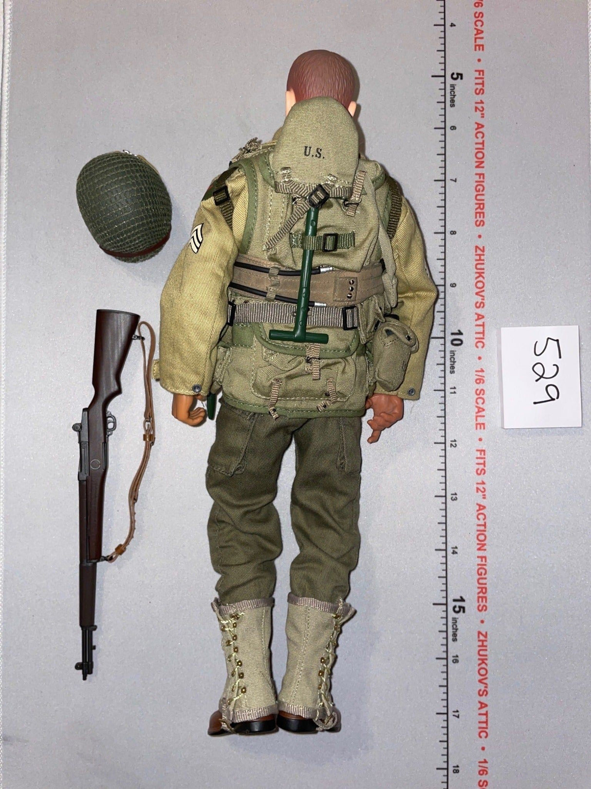 1:6 Scale WWII US Infantry Dressed Figure with Rifle - Dragon
