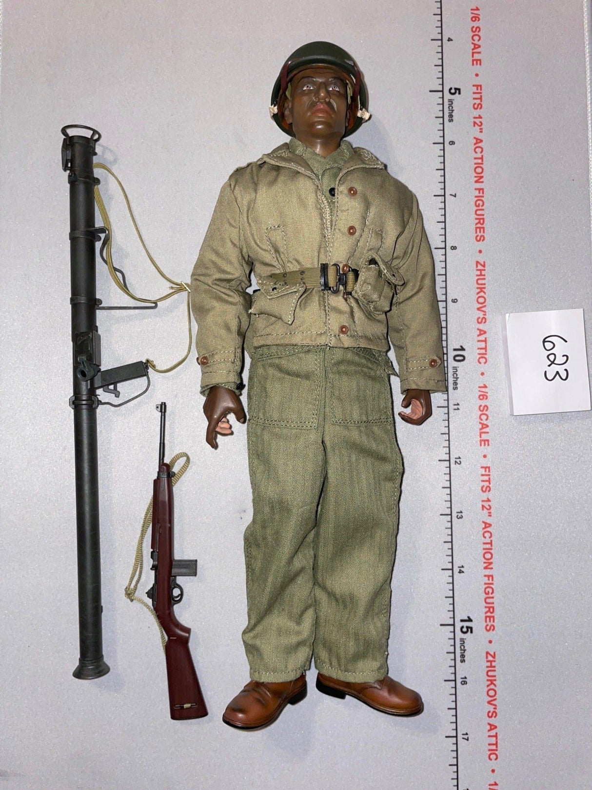 1/6 Scale WWII US Army Buffalo Solider Dressed Figure with Bazooka - Dragon