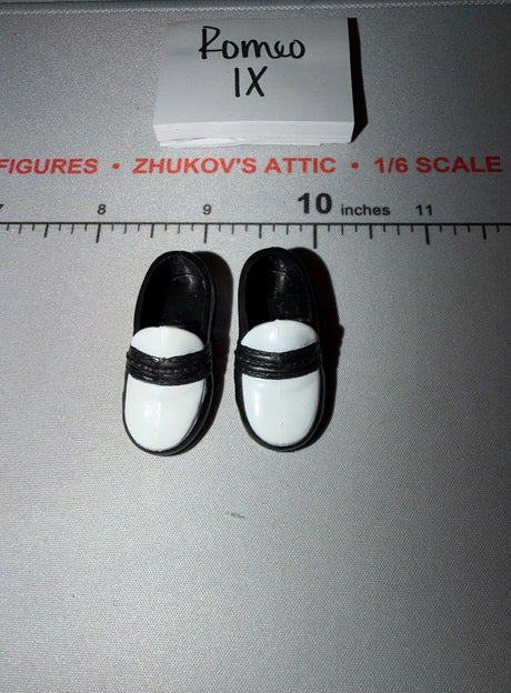1/6 Scale Modern Era Black and White Two-Tone Civilian Shoes
