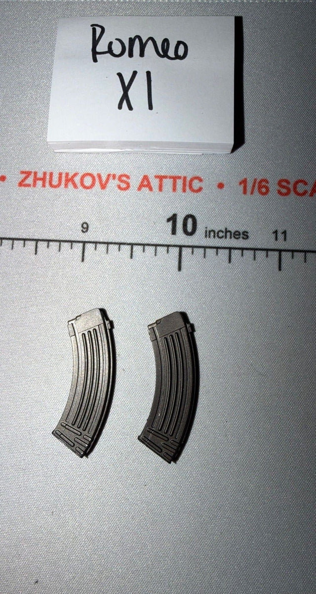 1/6 Scale Modern Russian AK-47 Curved Rifle Magazine Lot
