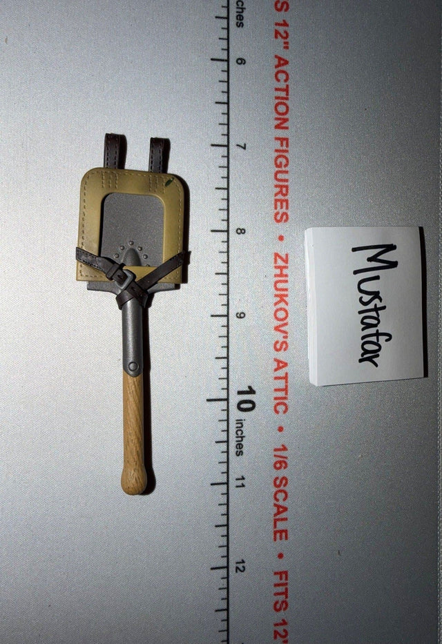 1/6 Scale WWII German Entrenching Tool with Cover - Dragon