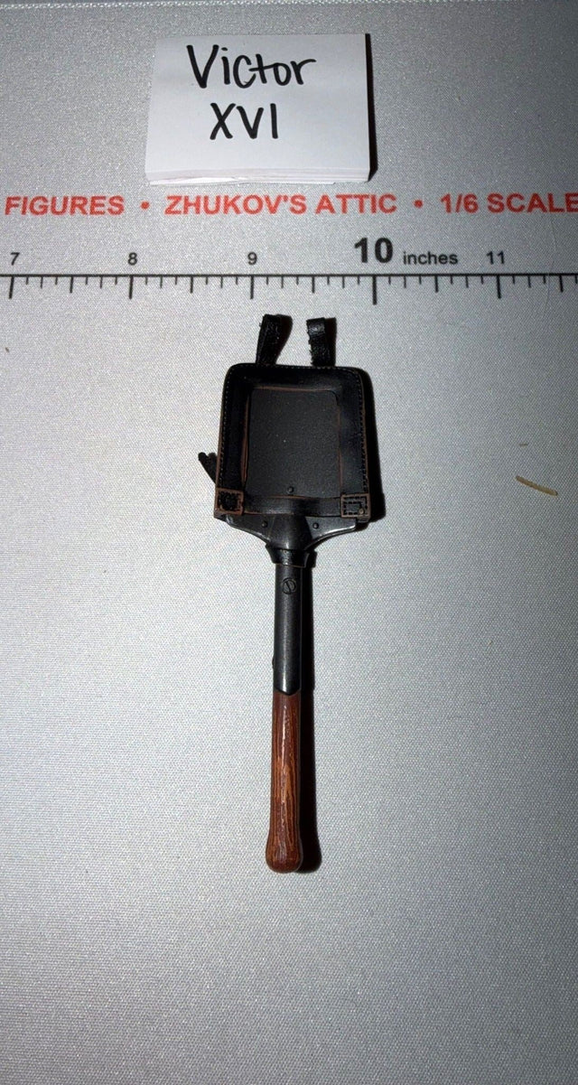 1/6 Scale WWII German Entrenching Tool and Cover - BBI