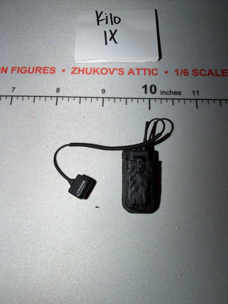 1/6 Scale Modern Era Radio with Remote Speaker Mic - Ultimate Soldier