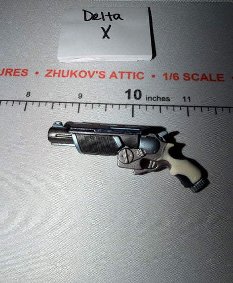 1/6 Scale Sci-Fi Fantasy Blaster Pistol