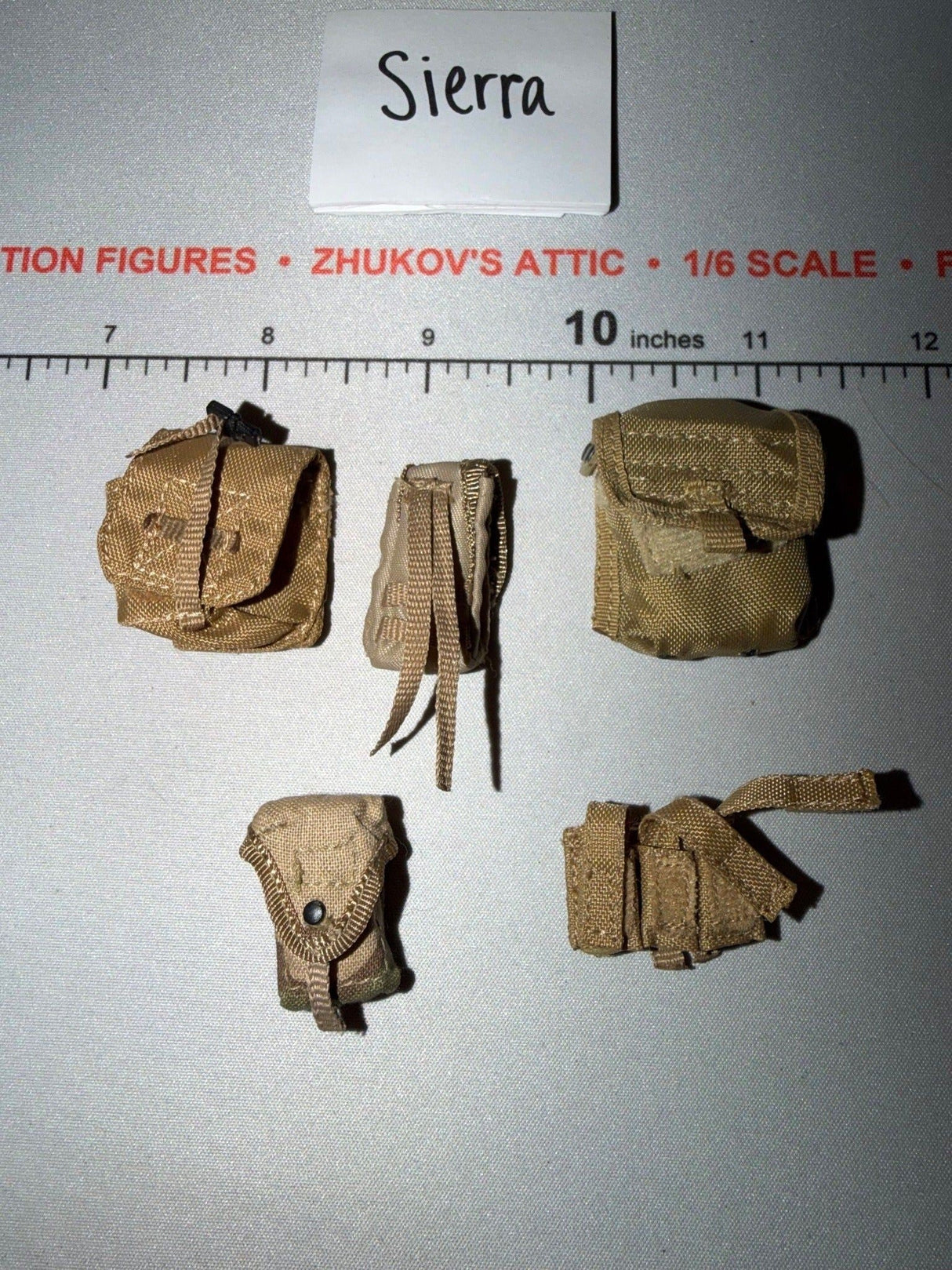 1/6 Scale Modern Era Desert Ammunition Pouches