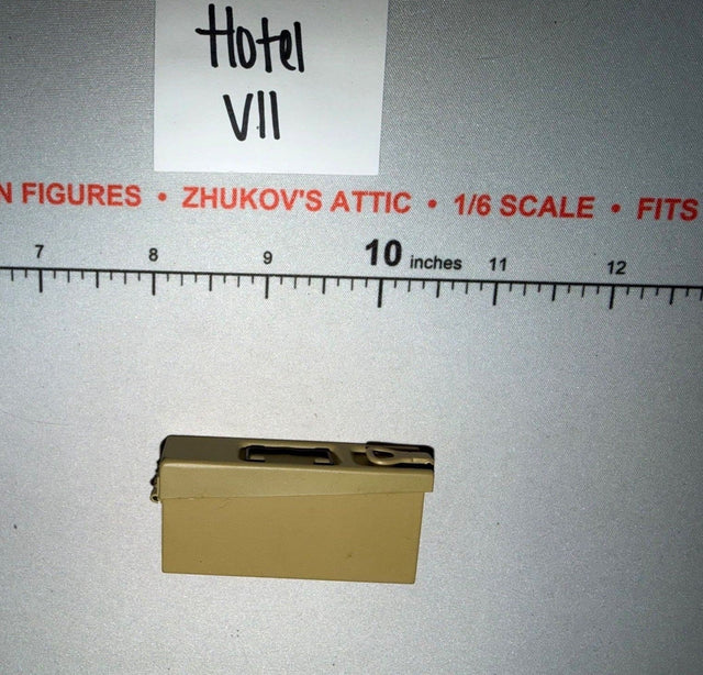 1/6 Scale WWII German Machine Gun Ammunition Box