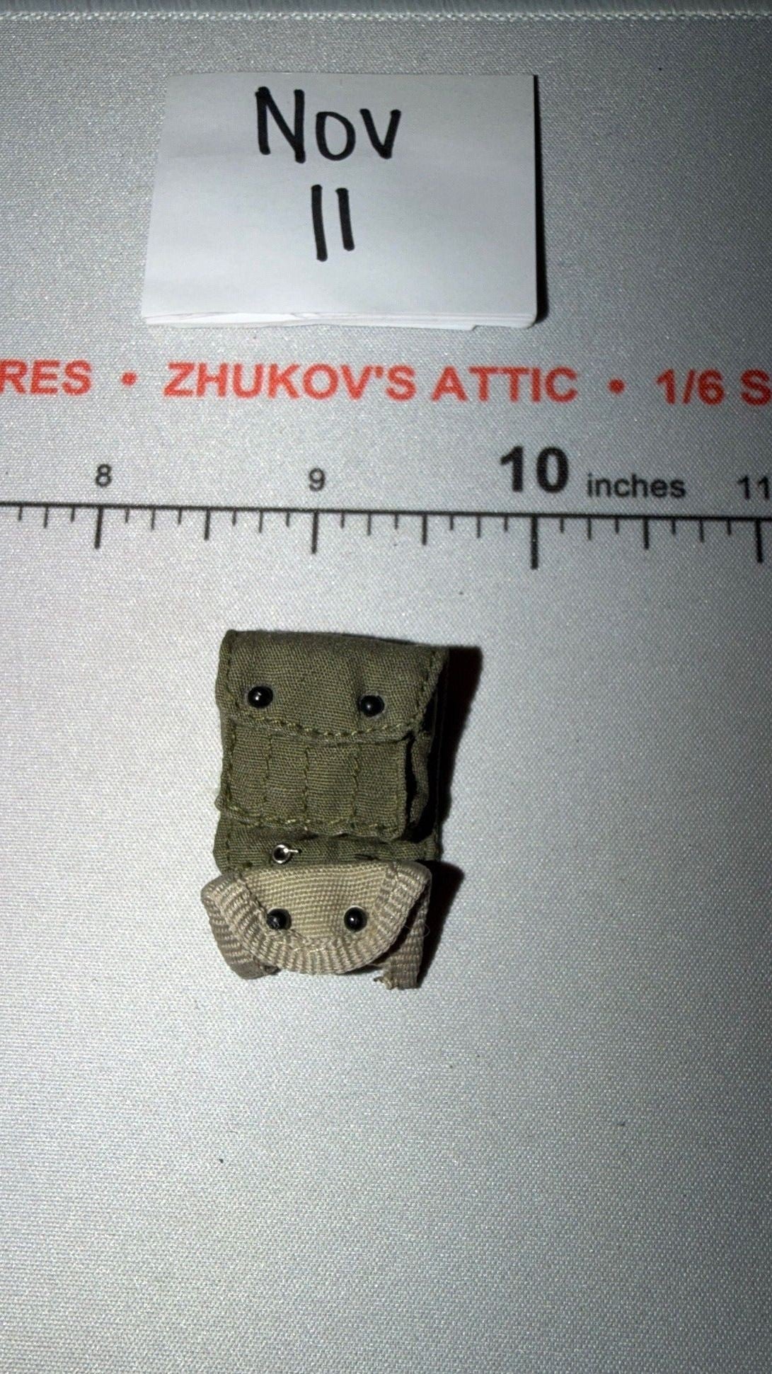 1/6 Scale WWII US First Aid Pouches