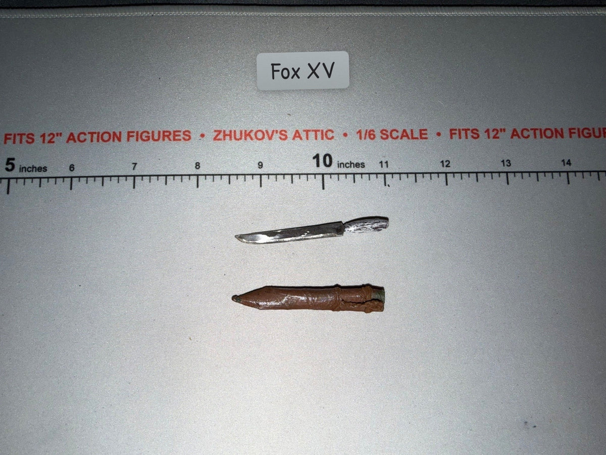 1/6 Scale Medieval Knife - Metal / Leather Sheath
