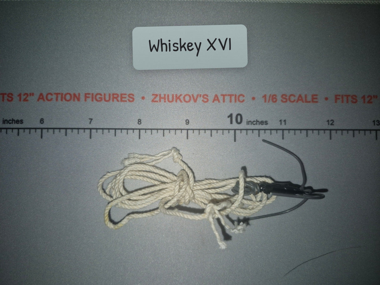 1/6 Scale Modern Era Grappling Hook with Rope
