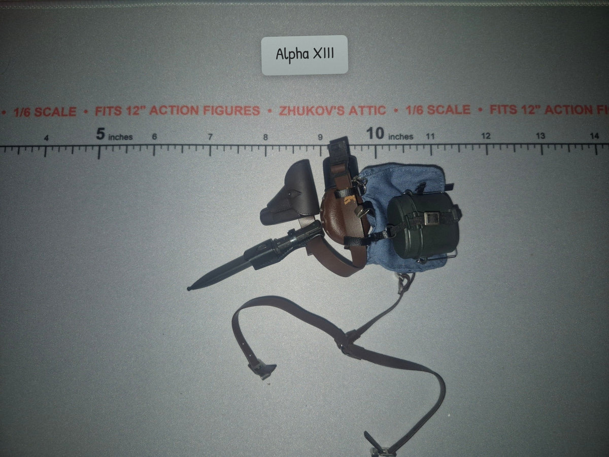 1/6 Scale WWII German Field Gear Set - Luftwaffe